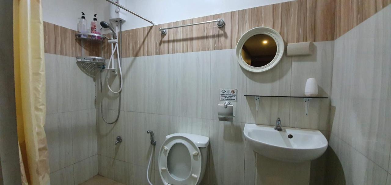 Отель Casa Familya Batac Экстерьер фото