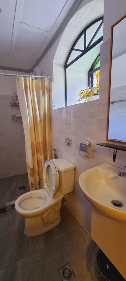 Отель Casa Familya Batac Экстерьер фото