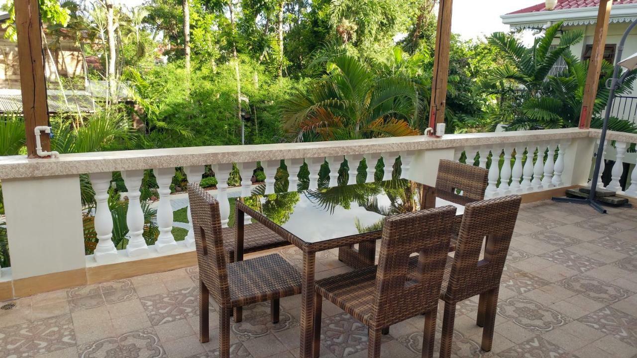 Отель Casa Familya Batac Экстерьер фото
